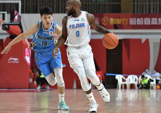 CBA-福建124-91大胜北京终结12连败 高登27+13