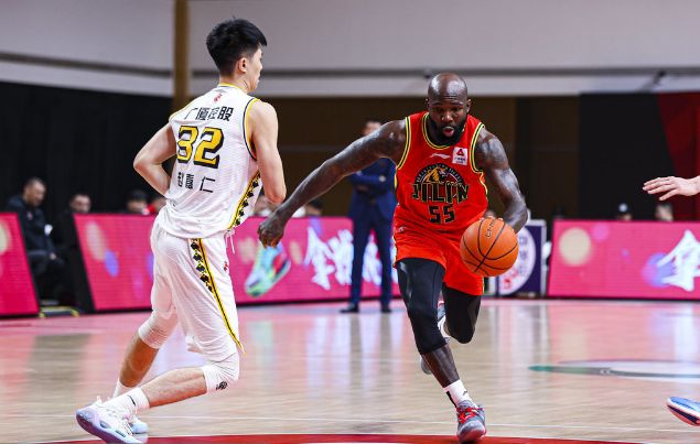 CBA- 琼斯53+12+7胡金秋两双 吉林25分大胜送广厦6连败