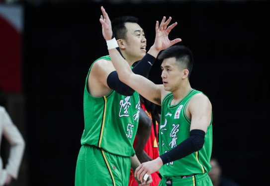 CBA-辽宁117-104力克深圳取5连胜 郭艾伦31+6+12韩德君30+14