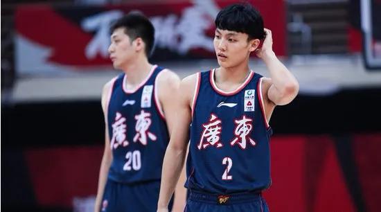 CBA三消息：泰勒前往诸暨，李楠确定下课，徐杰已无大碍