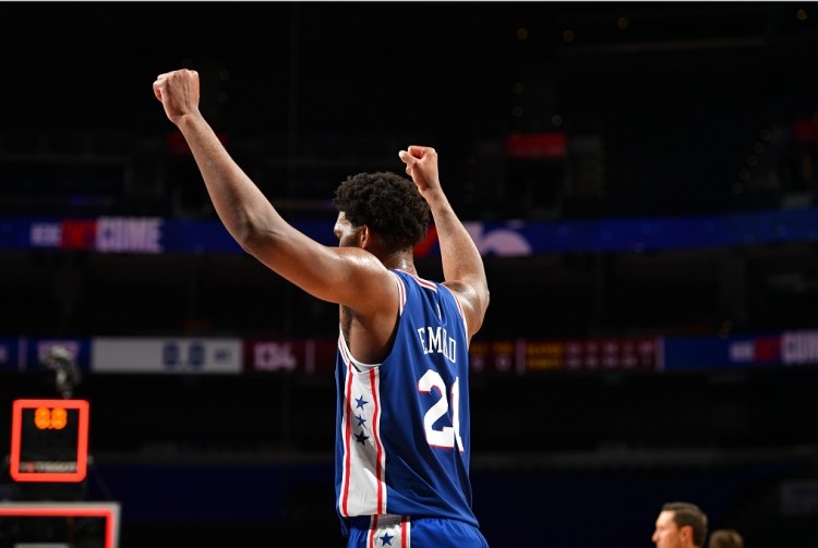 恩比德：仍然认为自己就是MVP  我整个赛季都表现出统治力