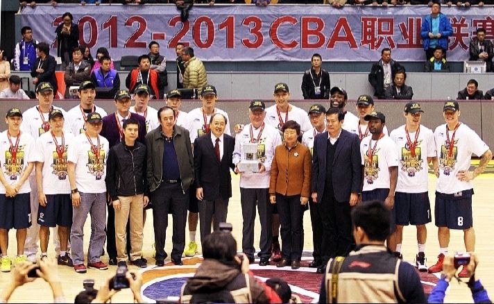 广东宏远CBA总决赛夺冠全记录及简评