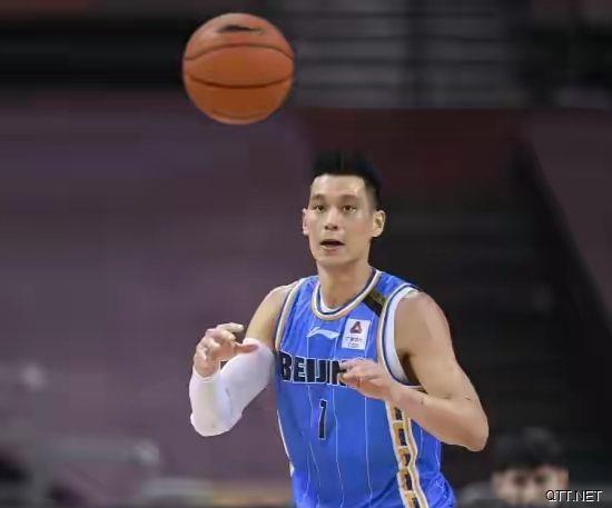 范依铭加盟NCAA，王泉泽更博，林书豪谈签约北京，杜锋表扬任骏飞