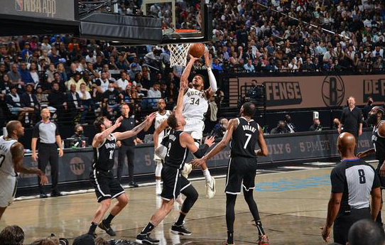 NBA-巴克·奥特赢得篮网晋级东部决赛信哥40 13 5杜兰特48 9