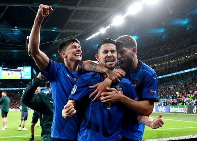 意大利队史上第四次晋级欧洲杯决赛