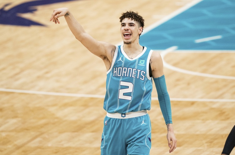 三球：从小到大我都知道自己是明星 知道自己将进入NBA