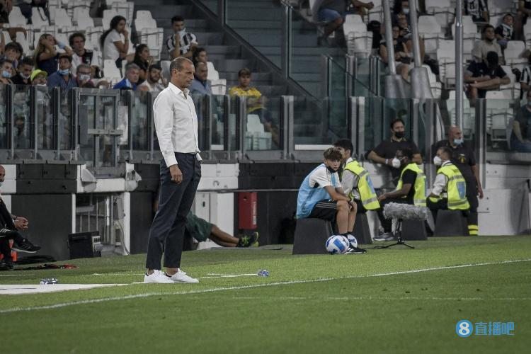 罗体：阿莱格里可能考虑让尤文变阵4-2-3-1