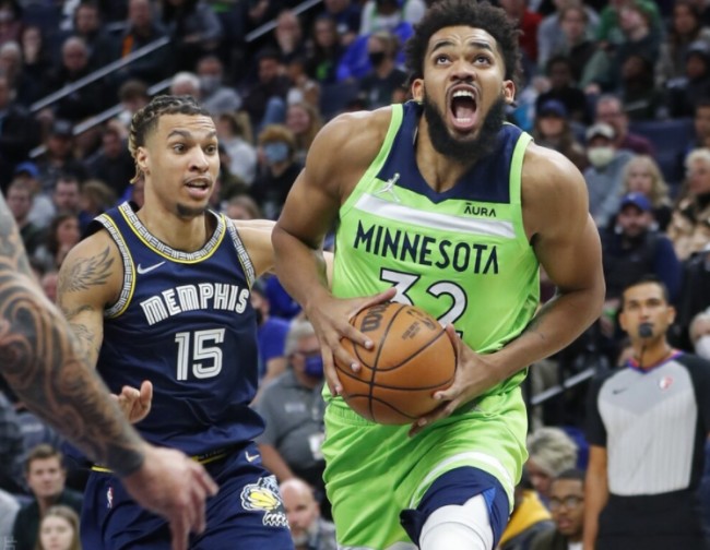 NBA常规赛鹈鹕vs森林狼比赛前瞻
