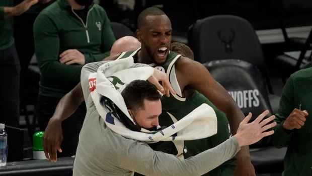 克里斯·米德尔顿（Khris Middleton）