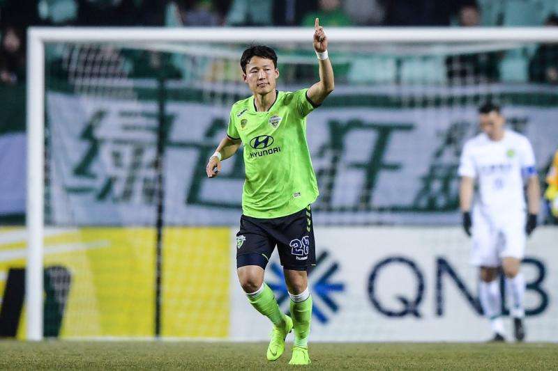 韩国足球队队长「韩国足球队员名单」