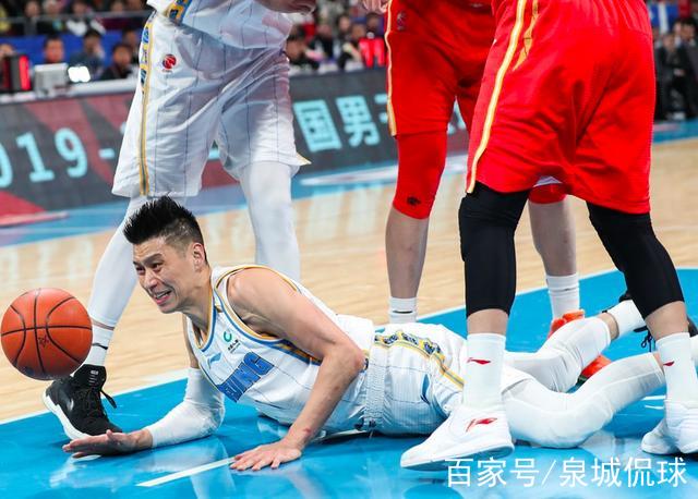 林书豪26分「林书豪得到32分」