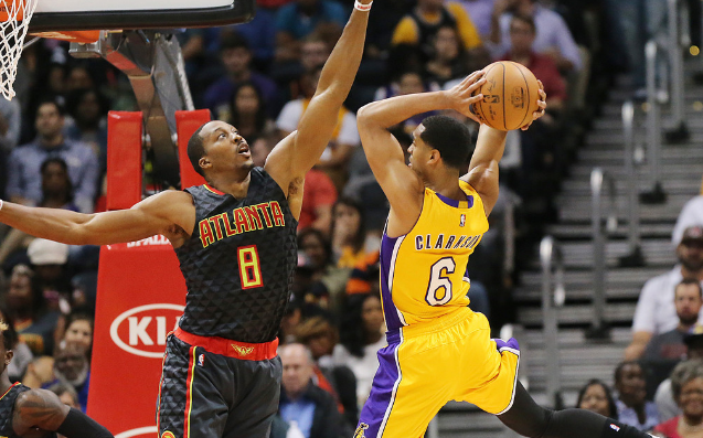 nba录像湖人vs雄鹿「NBA雄鹿vs湖人全部比赛」