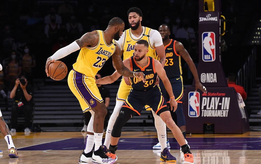 nba湖人vs爵士，NBA湖人vs爵士2022图片