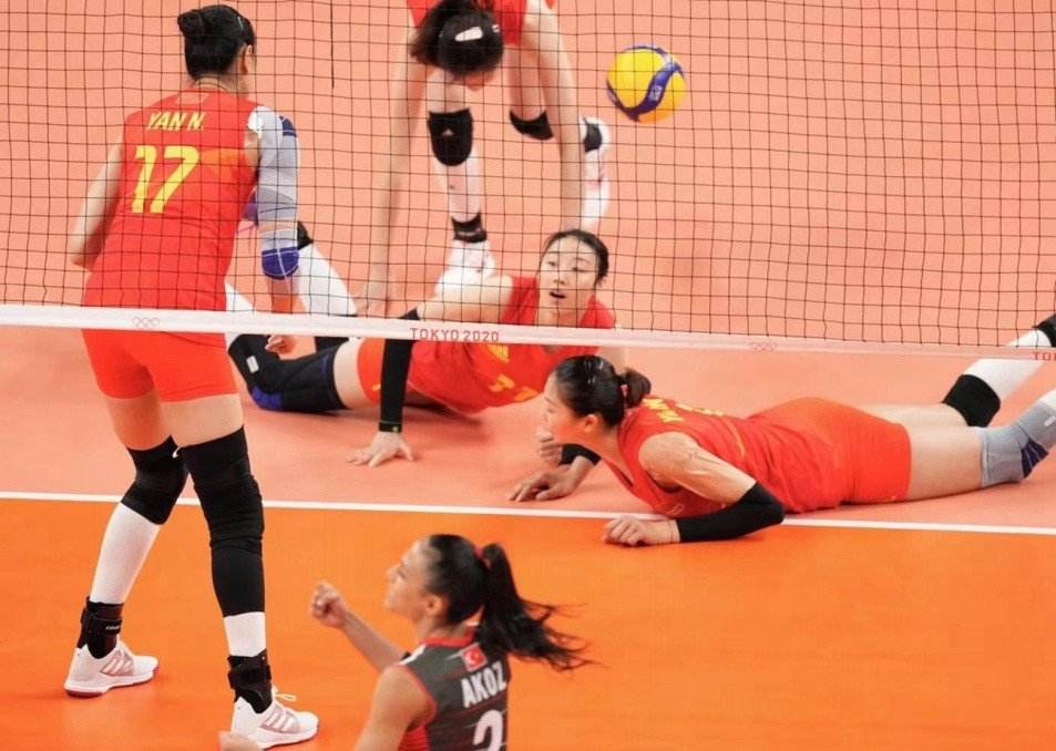 今晚中国女排直播，今晚中国女排直播回放