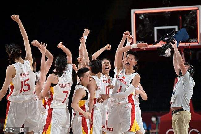 姚明率中国女篮出征东京奥运会，姚明率中国女篮出征东京奥运会P1