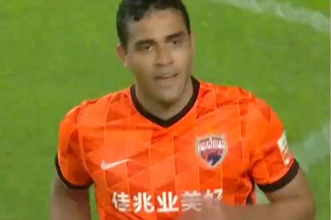 巴媒：卡尔德克准备向FIFA起诉深圳队欠薪