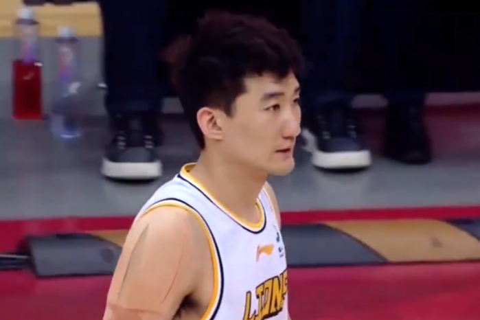 孙铭徽：大家都在找状态 希望接下来比赛能做好该做的