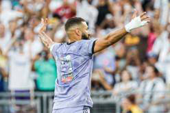 半场战报：皇马1-0尤文 本泽马点射破门 博努奇任意球中柱