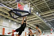 内部教学赛：山东队以104-90战胜同曦队