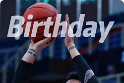 山西男篮官方晒照祝前锋张泽龙生日快乐