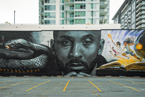 曼巴日纪念科比！洛杉矶街头新增巨型科比壁画
