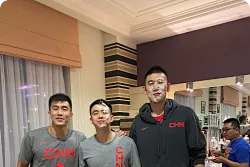 付豪晒合照：迟到的祝福 祝继伟哥生日快乐