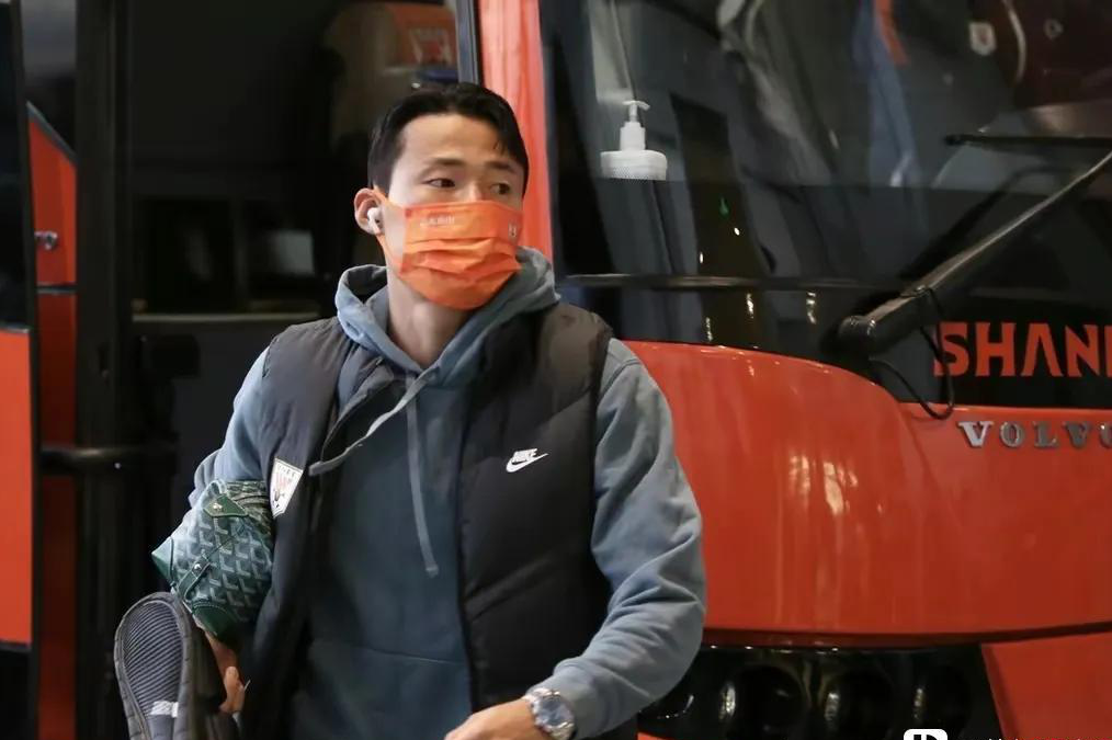 孙准浩一举动引起山东球迷不满 接下来孙准浩或成泰山队一大隐患