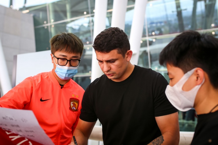 土媒:土超吉雷松体育俱乐部希望签下艾克森