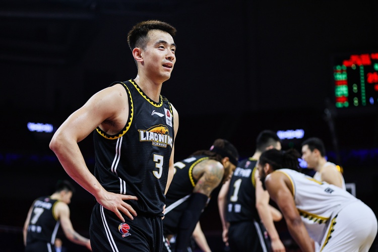MVP!季后赛当赵继伟在场时辽宁每百回合净胜分+24.5 反之-15.1