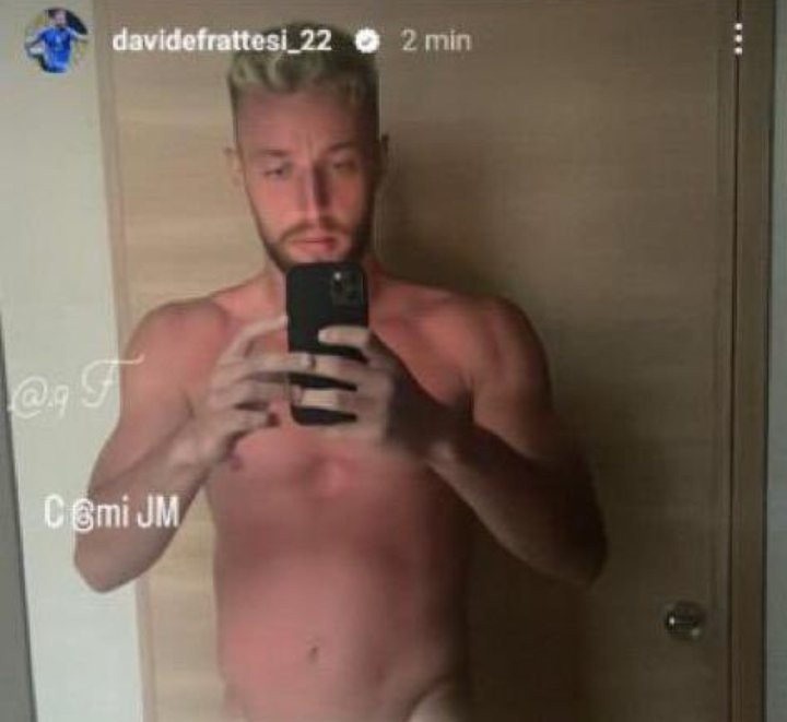 罗体：弗拉泰西社交媒体发布自拍裸照，随后解释称手机被黑了