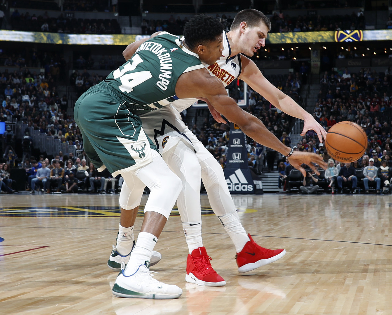 皮尔斯:尽管约基奇蝉联MVP 但字母哥是过去4年联盟的最佳球员
