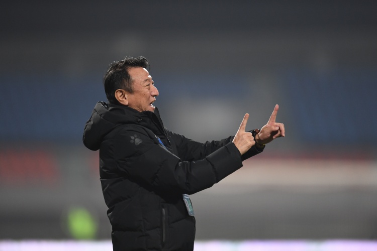 媒体人:李铁“失联”前,有关部门向前黑龙江主帅段鑫了解情况