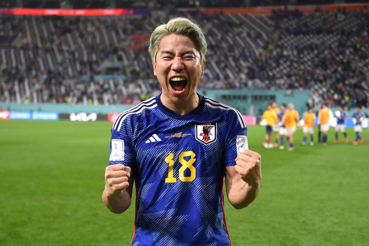浅野拓磨:面对纳瓦斯,我会抱着与面对诺伊尔时同样心态应对