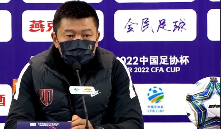 蓉城代理主帅:前80分钟防守做得不错 赛前想限制奥斯卡的发挥