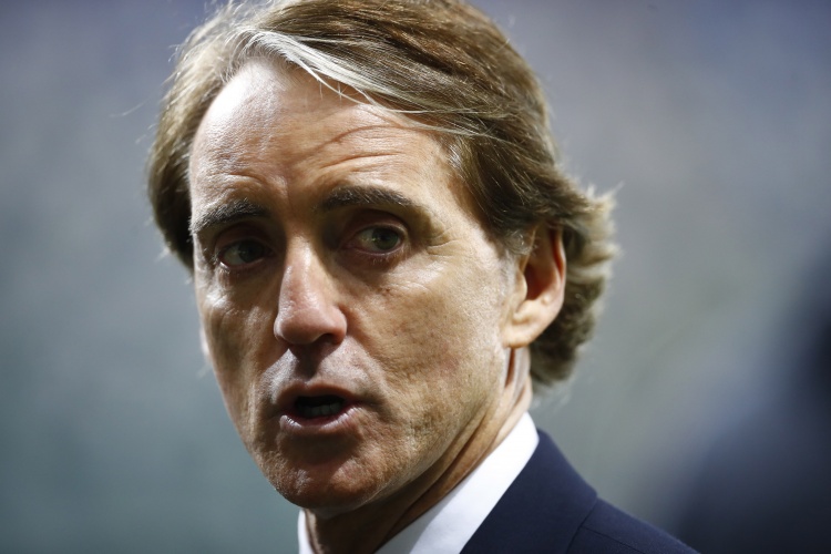 曼奇尼:维亚利让我们一定要赢得2026年世界杯,他会和我们在一起