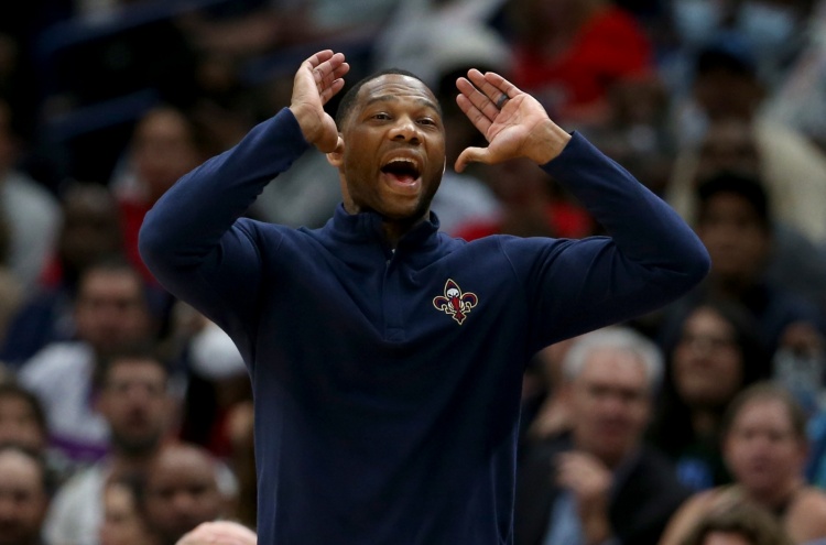 连败还在继续 威利-格林:在NBA赢球真的难 我们得继续埋头苦干