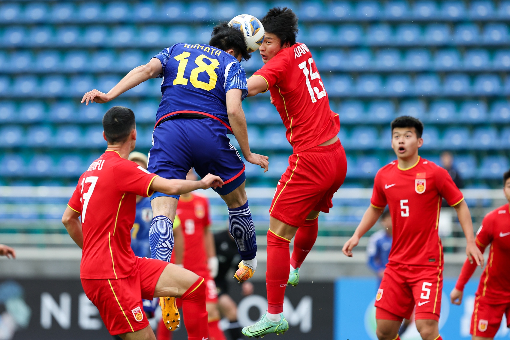“退钱哥”何胜：整场比赛中国队没像样的进攻，输球在意料之中