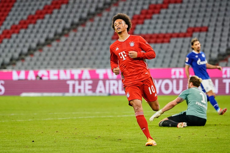 图片报:萨内在本周五又一次训练课迟到,将会被罚款3000欧
