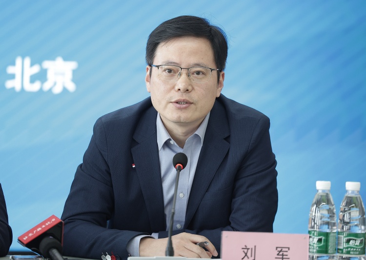 津媒介绍中超公司:六任董事长全部落马,因实控权仍在足协