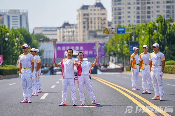 杭州亚运会火炬传播