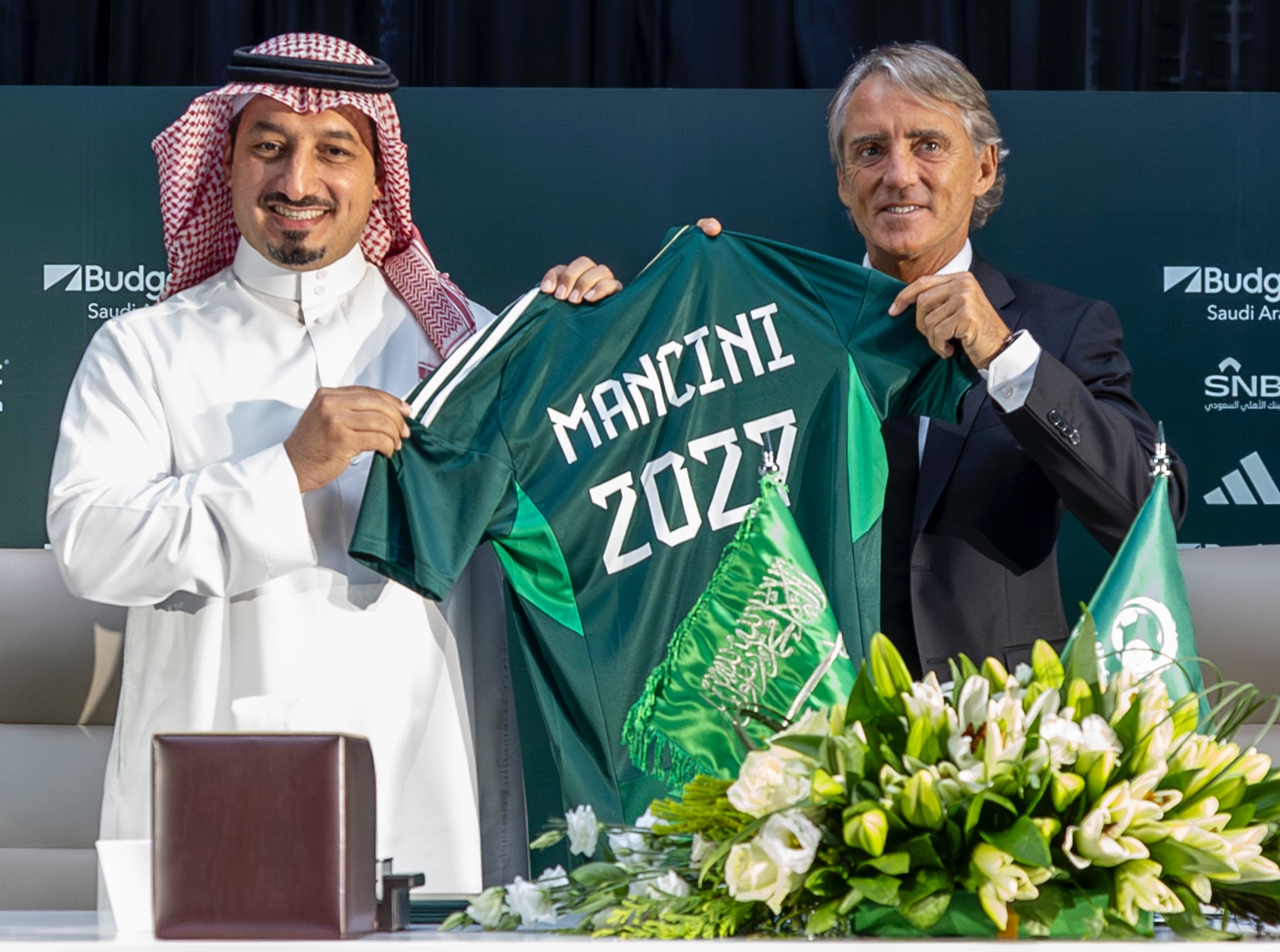 曼奇尼谈沙特申办2034世界杯：我很自豪能和沙特一起走上足球之旅
