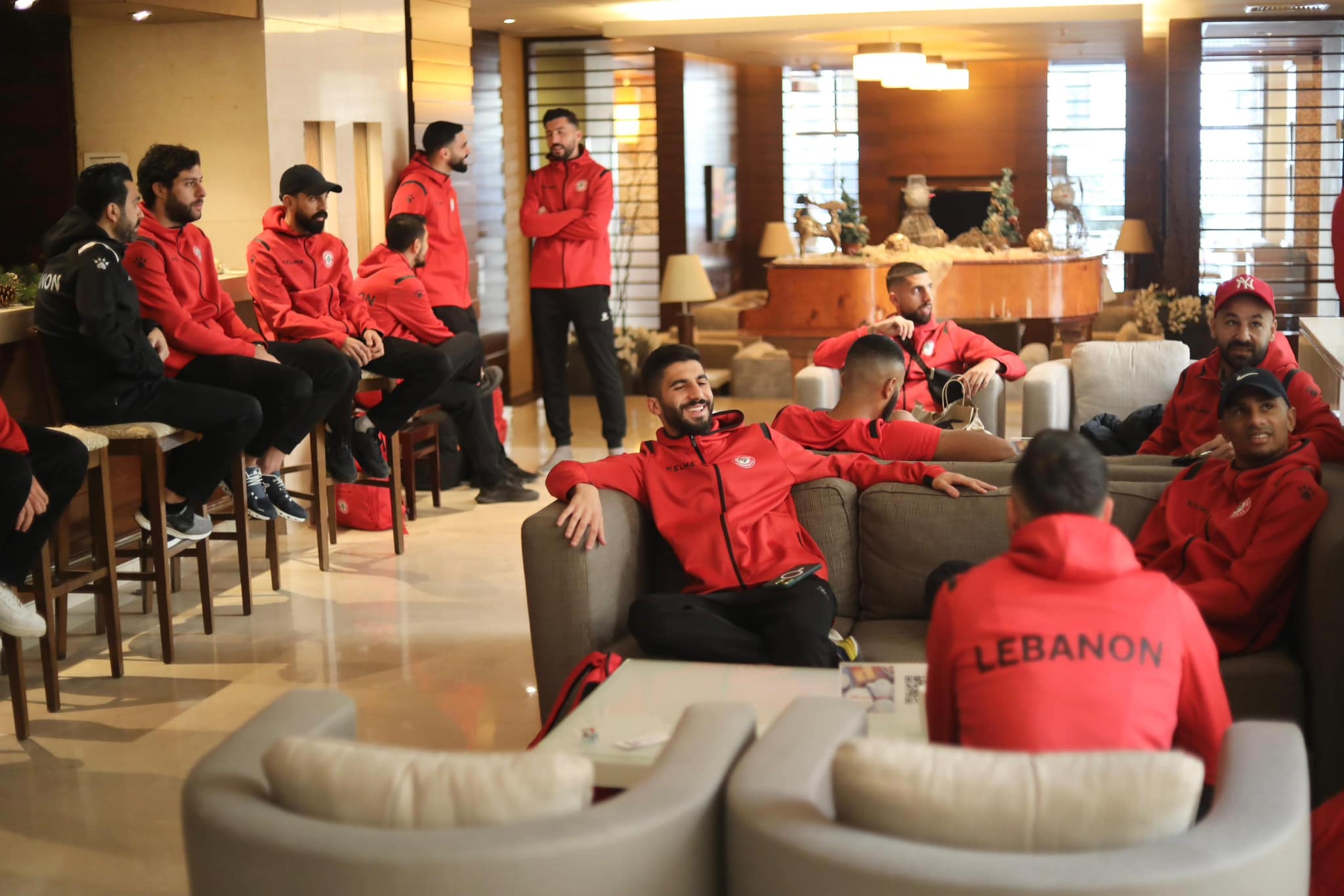 体坛周报：国足亚洲杯对手黎巴嫩经费有限，体坛天训练时间都安排在白天