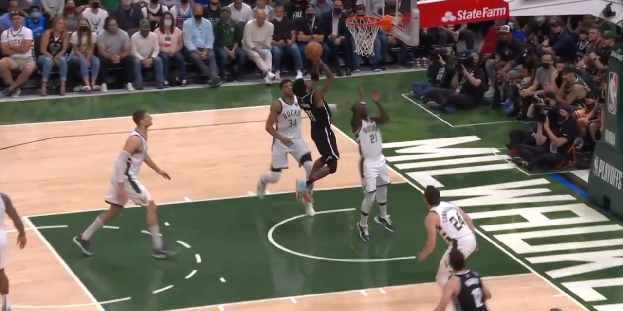 NBA关键赛程明星受伤欧文被Love踩踏 扭伤手臂 无缘决赛
