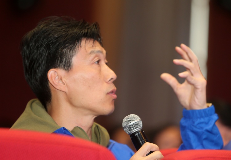区楚良：让毫无成年队比赛经验的球员踢亚冠，这种锻炼毫无价值