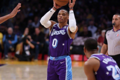NBA常规赛湖人83-107不敌森林狼 唐斯29分7篮板浓眉空砍22分