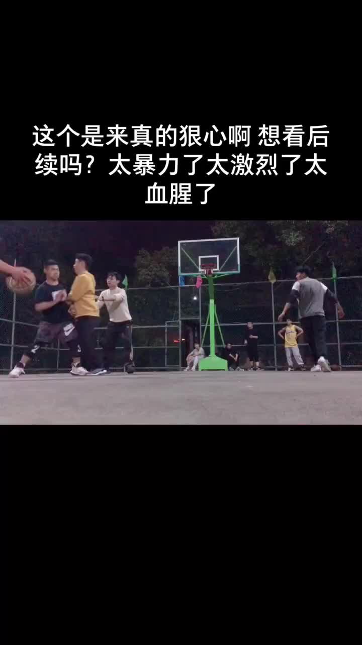 小伙防着防着 实在忍不住了！