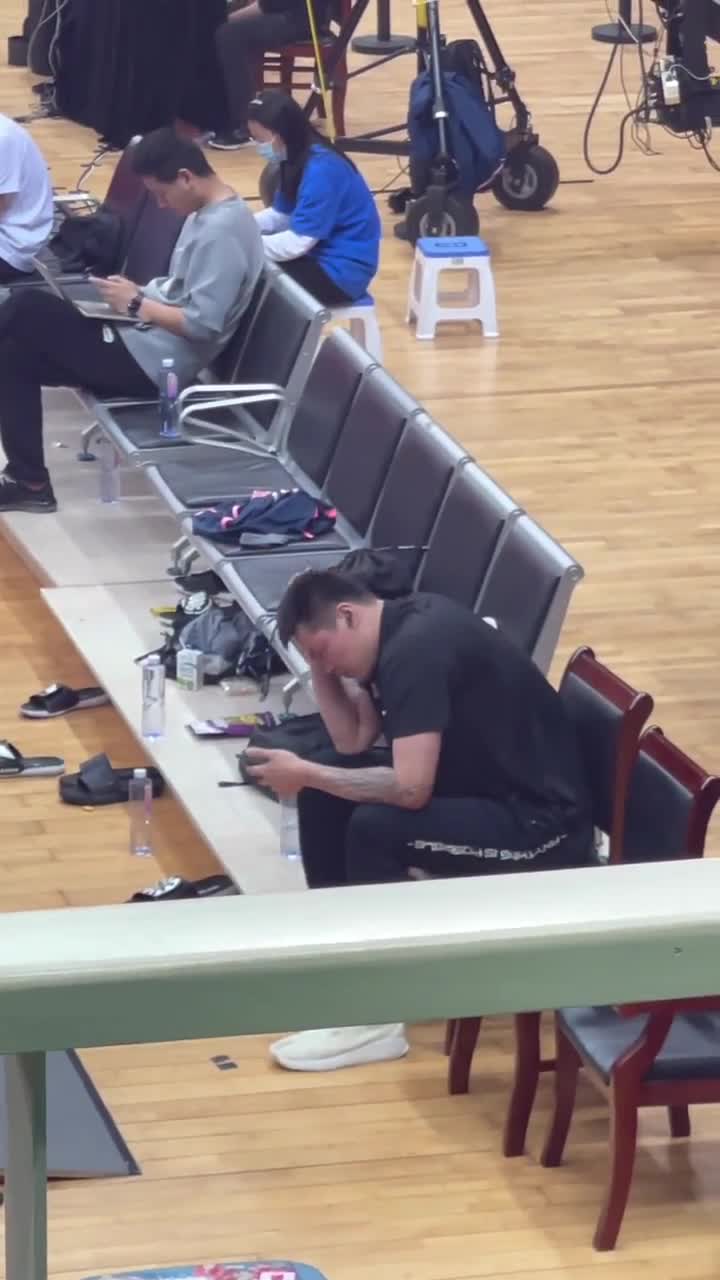 这是哪的口音？球迷晒视频：喊朱总朱哥 他不理人