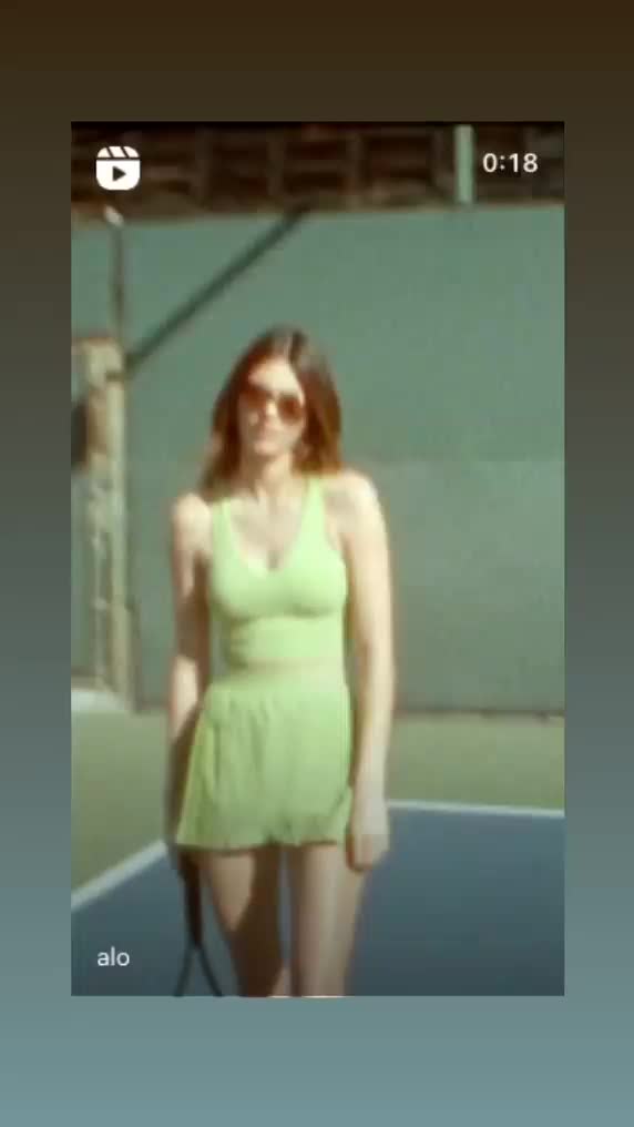 肯豆穿的这套网球裙如何？布克会喜欢不？