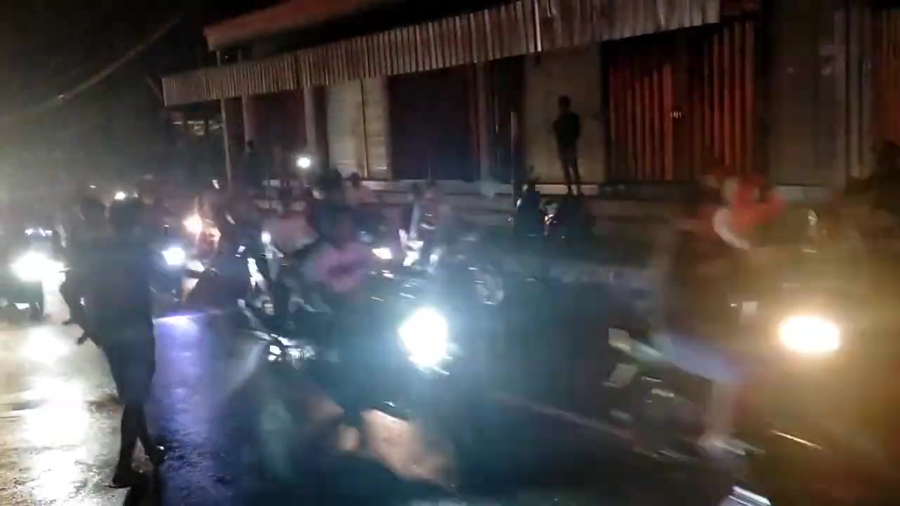 声势浩大！葡萄牙球迷摩托车大军庆祝胜利