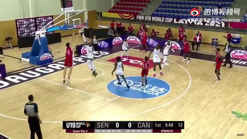 大号两双！加拿大华裔中锋周志豪U19砍18分17板2帽